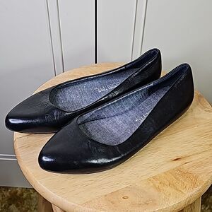 Dr. Scholl's Black Flats